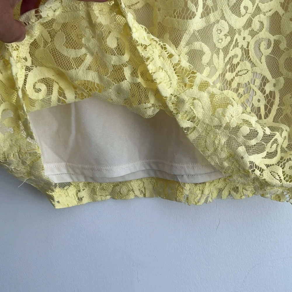 H&M lace top - Picture 2 of 5
